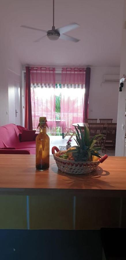 Ferienwohnung Ti Kaz A Rhum Sainte-Anne  Exterior foto