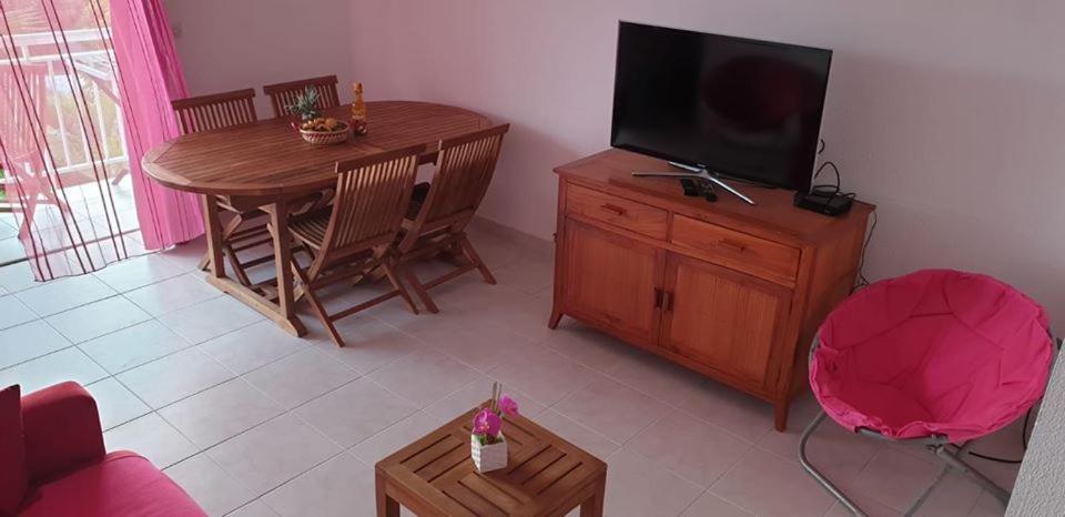 Ferienwohnung Ti Kaz A Rhum Sainte-Anne  Exterior foto