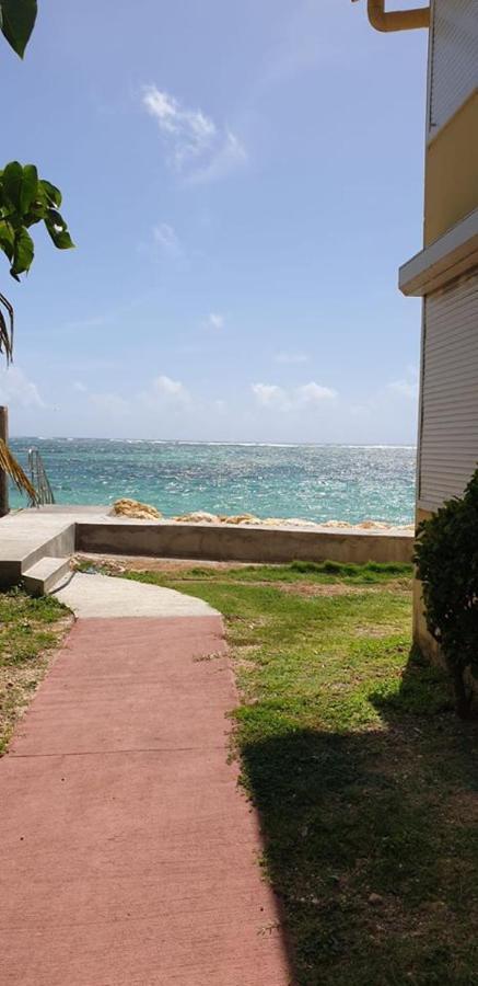 Ferienwohnung Ti Kaz A Rhum Sainte-Anne  Exterior foto